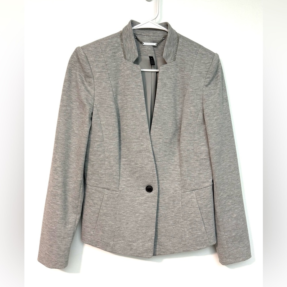 White House Black Market Heather Gray Ball Chain Blazer